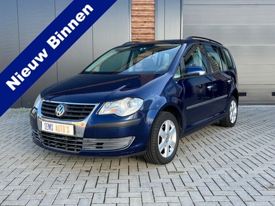 Volkswagen Touran 1.4 TSI Optive 7 Persoons / Airco / Cruise Controle / Young Timer