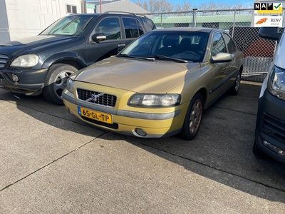 Volvo S60 2.4 Edition / AUTOMAAT / AUTO MET WERK /