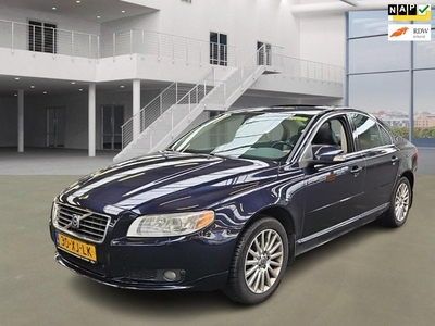 Volvo S80 2.5 T Summum/LPG/SCHUIFDAK/AUT/NAVI/XENON