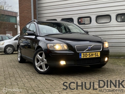 VOLVO V50 2.4 Momentum TREKHAAK|CRUISE CONTROLE|AIRCO