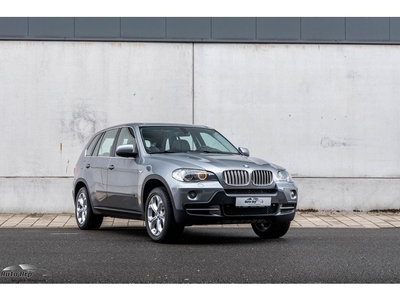 BMW X5 xDrive48i