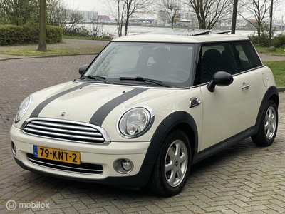 Mini Mini 1.4 One Anniversary MK II Panoramadak Cruise Navi