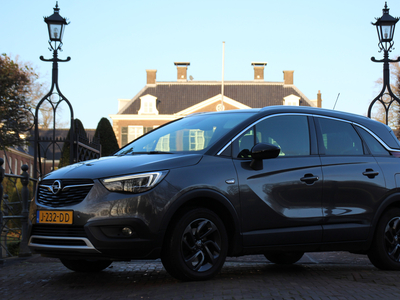 OPEL CROSSLAND X 1.2 TURBO BI-TONE AUTOMAAT | 1E EIGENAAR! | NL-AUTO! | DONKER GRIJS/ZWART DAK | NAVI | CAMERA | CLIMA | CRUISE | PARK SENS V+A | LED | 17' LM. VELGEN | TREKHAAK AFNEEMBAAR