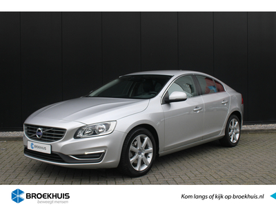 VOLVO S60 T3 Geartronic Summum | Dealer o.h. | Parkeerverwarming | Camera | Leder | Stoelverwarming