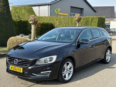 Volvo V60 2.4 D6 AWD Plug-In Hybrid Summum 2015