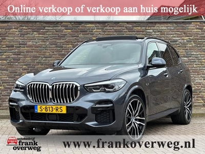 BMW X5 XDRIVE45E M-Sport Luchtvering Panodak Head-Up 22 Inch