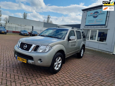 Nissan Pathfinder 2.5 dCi SE suv 7pers 4x4