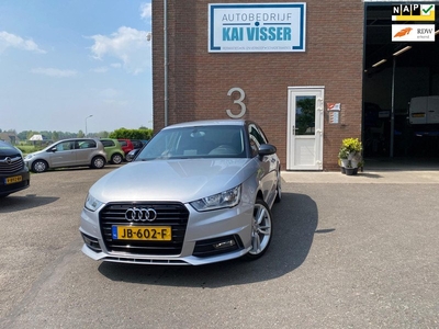 Audi A1 1.0 TFSI Adrenalin / Navi / Pdc / 17” velgen