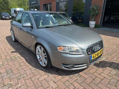 Audi A4 Limousine 3.2 FSI Quattro Pro Line AUT