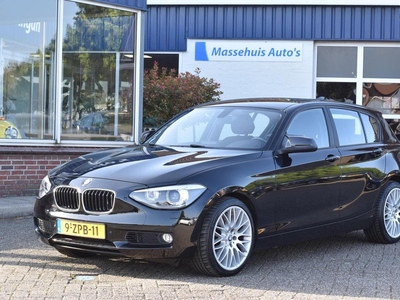 BMW 1-serie 116i Business Aut. 118dkm Xenon Trekhaak Airco PDC 18