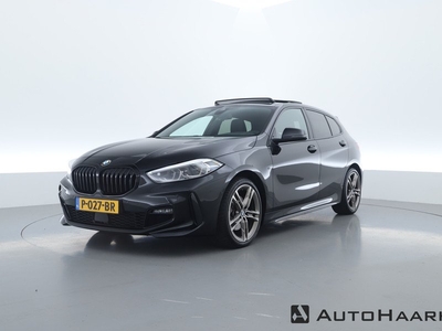 BMW 1-serie 118i M Sport | Pano | Navi | Camera | 18'' | Stoelverw. | Apple CarPlay