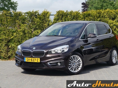 BMW 2-serie Active Tourer 218i Essential High Executive Automaat|LEDER|NAVI|PDC|CRUISE|LMV|LED|STOELVERW.|TREKHAAK AFN.