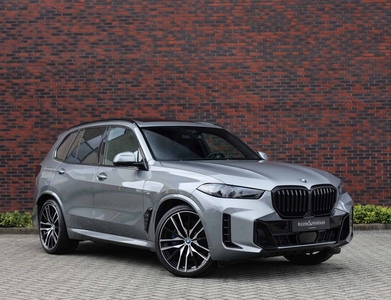 BMW X5 50e xDrive *M-sport*Pano*HUD*trekhaak