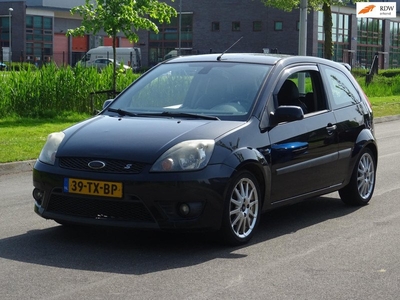 Ford Fiesta 1.6-16V Rally Edition Sport NAP/LEER/AIRCO/APK