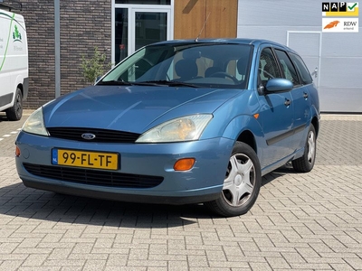 Ford Focus Wagon 1.6-16V Ambiente | Nieuwe apk | 1e eigenaar | Trekhaak |