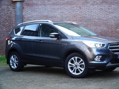 Ford KUGA 1.5 EcoBoost Vignale, Navigatie, Panoramadak, A.rij Camera, Voorruitverwarming, Import Auto.