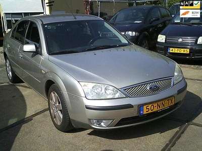 Ford Mondeo 2.0-16V First Edition autom airco elek pak nap apk