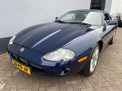 Jaguar XK8 4.0 V8 Convertible