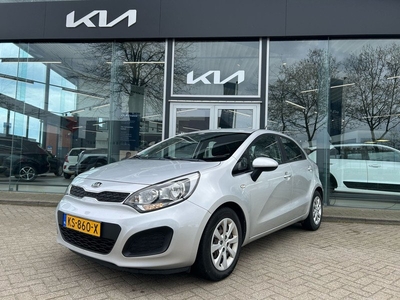 Kia Rio 1.4 CVVT ExecutiveLine Navi+BT+Camera Radio-CD/MP3 LED Airco