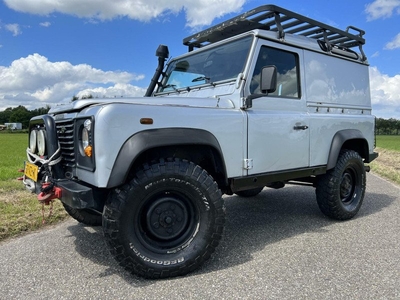 Land Rover Defender 2.5 Td5 90