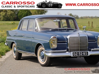 Mercedes-Benz 220SB W111 Heckflosse