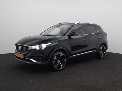 MG ZS EV Luxury | Navigatie | Panoramadak | Leder | Camera | Apple CarPlay |