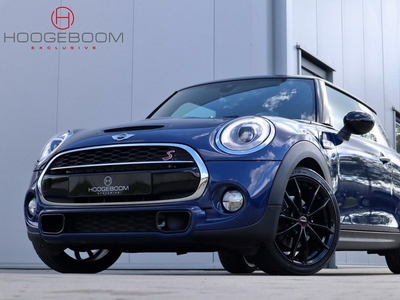 Mini 2.0 Cooper S Chili 192PK / Head-up / Driving modes / ACC / LED / DAB+ / Stoelverwarming