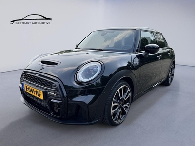 Mini Cooper S 2.0 Cooper S / JCW / H-K / Pano / HUD / Camera