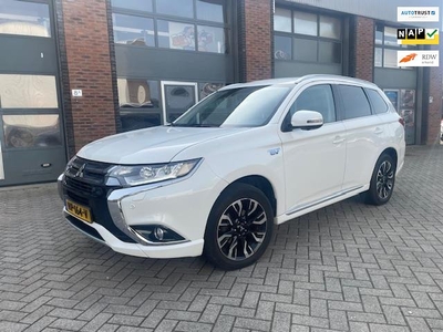 Mitsubishi Outlander 2.0 PHEV instyle Leder|Navi|Cruise