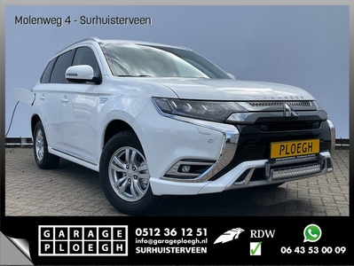 Mitsubishi Outlander 2.4 PHEV Navi Cam Parksens V+A Trekhaak Plug-in