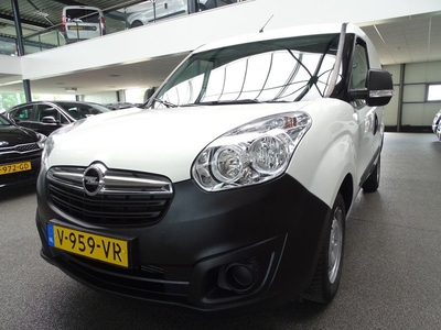 Opel Combo 1.3 CDTi L1H1 Edition Trekhaak, Airco, Cruise, Navi, Etc