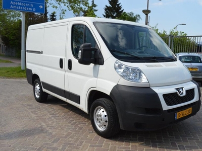 Peugeot Boxer 330 2.2 HDI L1H1 Pro bj11 3zits nette auto goed onderhouden