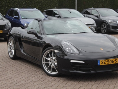 Porsche Boxster 2.7 PDK Black Edition / Sportuitlaat / Leder / Navigatie / Parkeerhulp V+A / 20'' / Sportstoelen / Stoelverwarming / Cruise Control