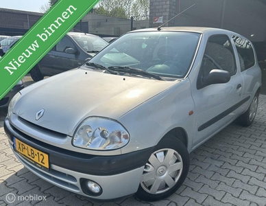 Renault Clio 1.4 RT / Elektr Ramen / 139.000KM!