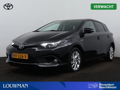 Toyota Auris 1.8 Hybrid Dynamic Go | Navigatie | Regensensor |