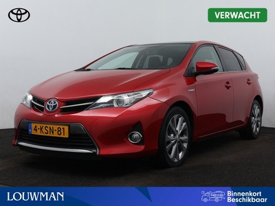 Toyota Auris 1.8 Hybrid Lease | Navigatie | Parkeercamera | Panoramadak |