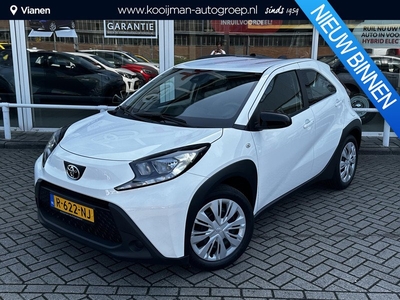 Toyota Aygo X 1.0 VVT-i MT play