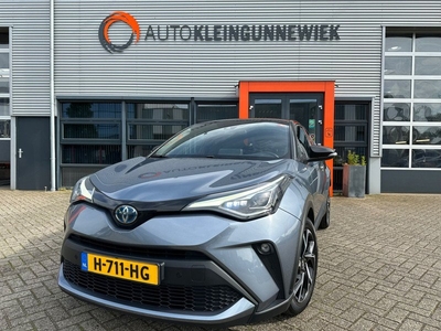 Toyota C-HR 2.0 Hybrid First Edition Bi-Tone NL-Auto 1e eigenaar / Apple/Android Carplay / Led verlichting / 18 inch / Camera / Parkeersenso