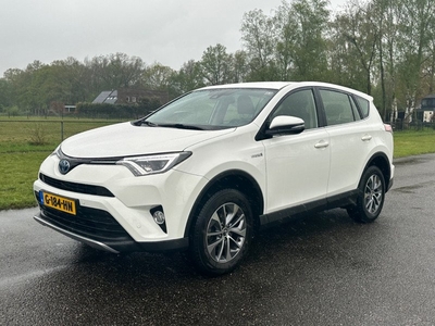 Toyota RAV4 2.5 Hybrid AWD Dynamic / Trekhaak / Camera / Leder / ACC / Keyless / DAB / Navigatie / Cruise Control