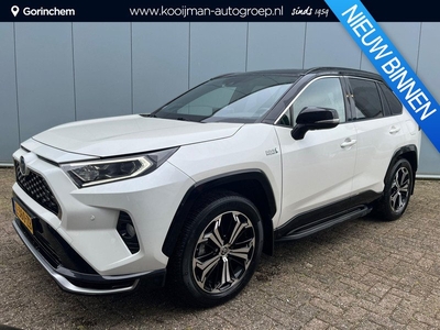 Toyota RAV4 2.5 Plug-in Hybrid AWD Bi-Tone Plus | 1e Eigenaar | BTW | Schuifdak | Trekhaak | Treeplanken | JBL | Memory Seat | Stoel verwarming en verkoeling | Leder | LED |