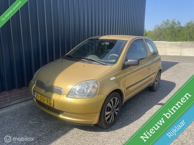 Toyota Yaris 1.0-16V VVT-i Sol NAP/AIRCO/NWE APK/INRUILKOOPJE