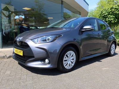 Toyota Yaris 1.5 Hybrid Active I CLIMA I ACC I APPLE-CARPLAY I CAMERA 17dkm