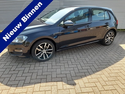 Volkswagen Golf 1.4 TSI ACT Highline | Clima | Cruise | Navigatie | PDC voor en achter | LM Velgen | Stoelverwarming | RIJKLAARPRIJS INCL 12 MAANDEN GARANTIE EN BEURT