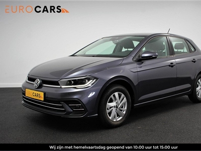 Volkswagen Polo 1.0 TSI DSG Style | Navigatie | Climate Control | Cruise control adaptive | Parkeer sensoren | Led | Dab | Lichtmetalen Velgen | Digitale Cockpit