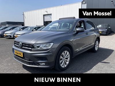 Volkswagen Tiguan 1.5 TSI Comfortline Business 131 PK | Panoramadak | Apple Carplay | Stoelverwarming | Elektrische Achterklep | Navigatie | Climate Control | Adaptive Cruise Control |