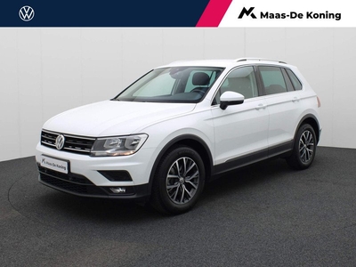 Volkswagen Tiguan 1.5TSI/150PK ACT Comfortline Business · Navigatie · Trekhaak · Parkeersensoren