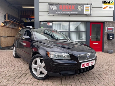 Volvo V50 2.5 T5 Kinetic Comfortline station