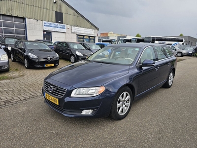 Volvo V70 1.6 D2 Kinetic Automaat NAV.+ Airco Bj:2013 NAP!