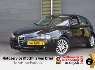 Alfa Romeo 147 1.6 T.Spark Progression, 1e eigenaar, Interieur is in nieuwstaat!