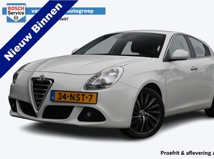 Alfa Romeo Giulietta 1.4 T Distinctive 120pk | Cruise | Airco | 18